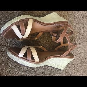 Clark’s artisan Sandle seldom used